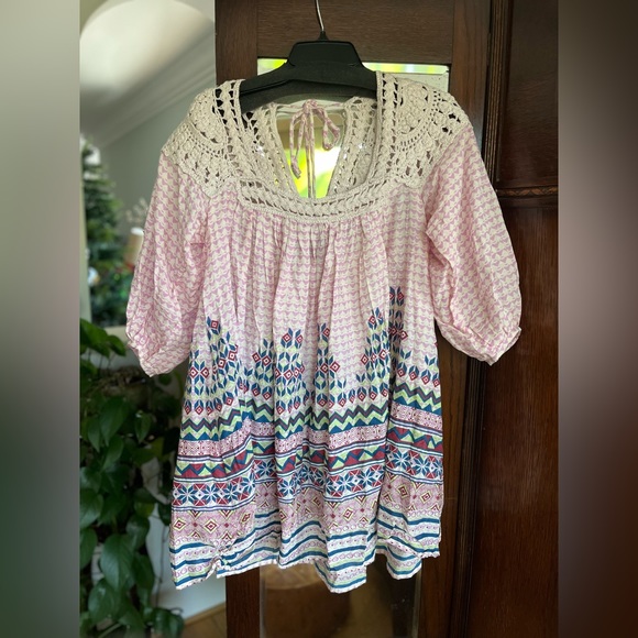 Kimchi Blue Cotton & Crocheted Top. Small. NWT. - Picture 2 of 10